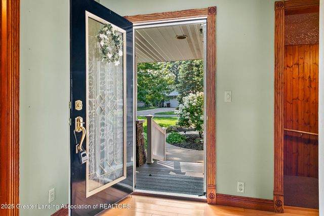 4813 Lakeside Drive, Perrinton, MI 48871