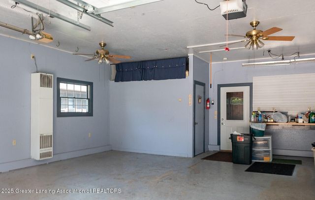 4813 Lakeside Drive, Perrinton, MI 48871