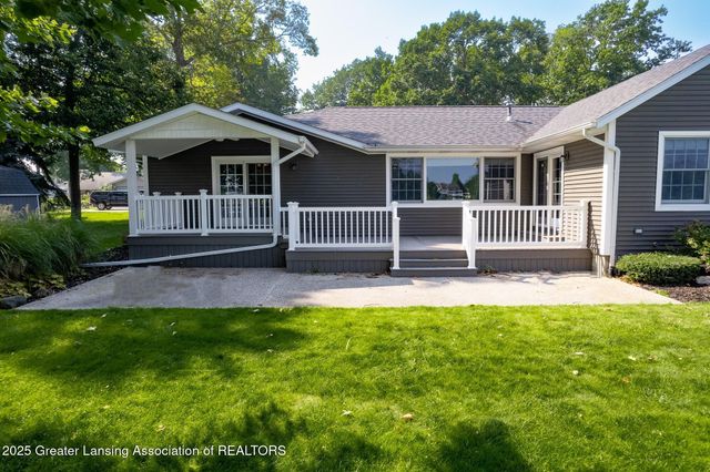 4813 Lakeside Drive, Perrinton, MI 48871