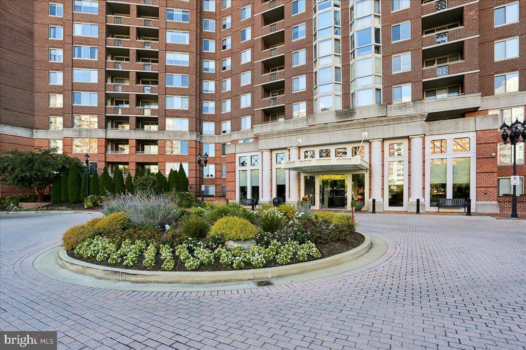 Image 1 of property listing at 5809 NICHOLSON #316, North Bethesda, MD 20852