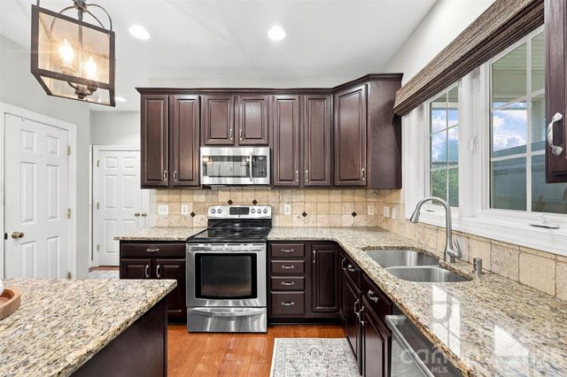 15502 Tolliver Drive, Charlotte, NC 28277