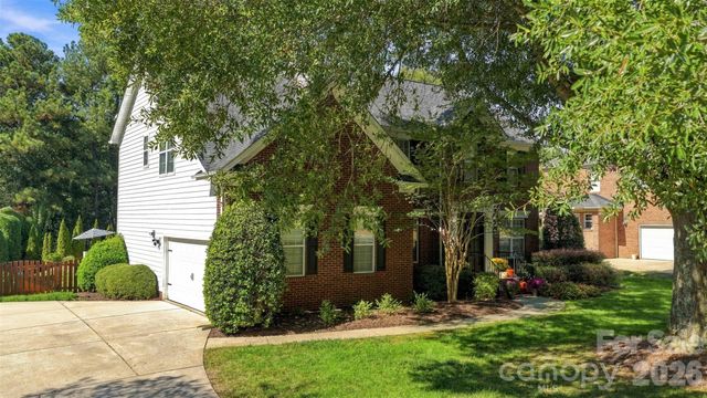 15502 Tolliver Drive, Charlotte, NC 28277