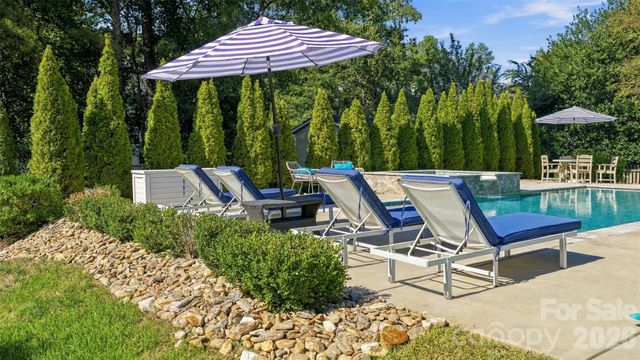 15502 Tolliver Drive, Charlotte, NC 28277