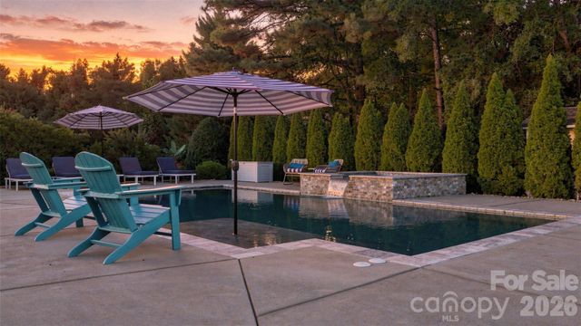 15502 Tolliver Drive, Charlotte, NC 28277