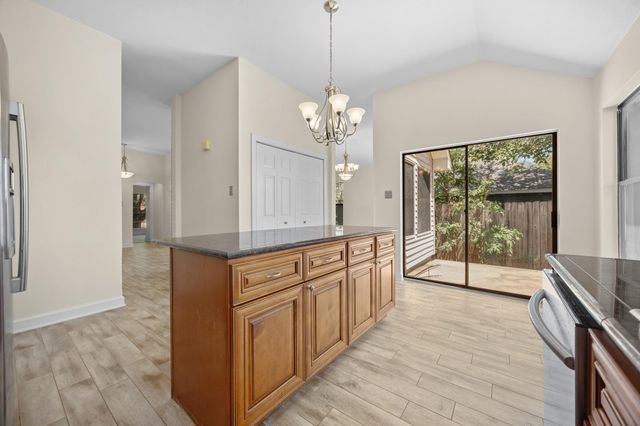 1511 Lantana DR, Round Rock, TX 78664