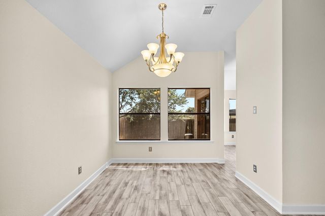 1511 Lantana DR, Round Rock, TX 78664
