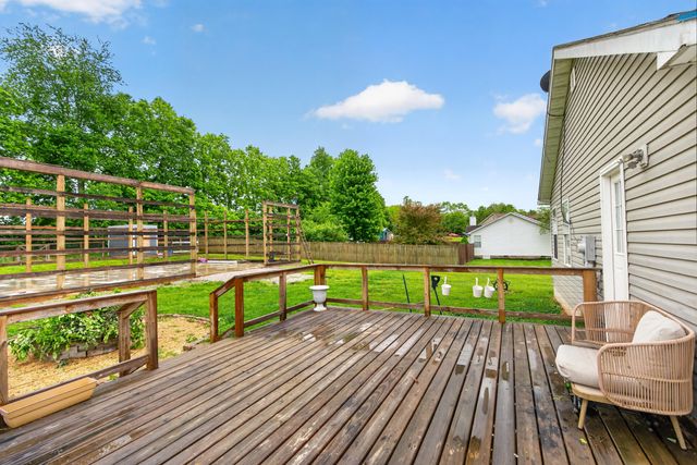 104 Berkley Lane, Frankfort, KY 40601