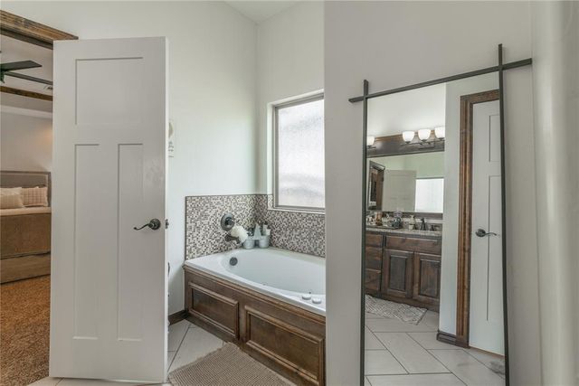 2417 Twister Trail, Edmond, OK 73034
