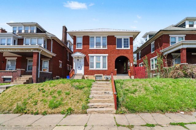 2038 MARKET ST, Harrisburg, PA 17103