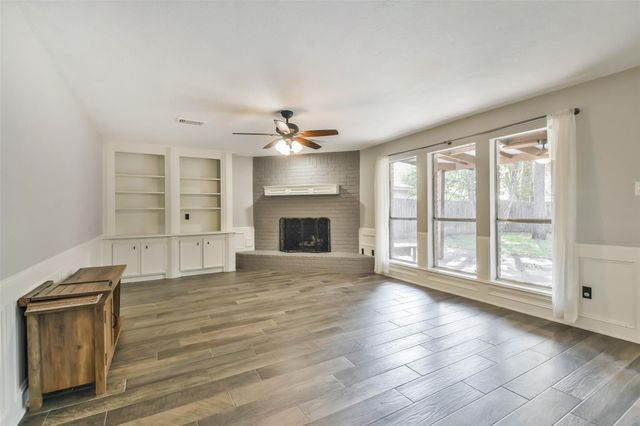 2022 Riverlawn Drive, Kingwood, TX 77339