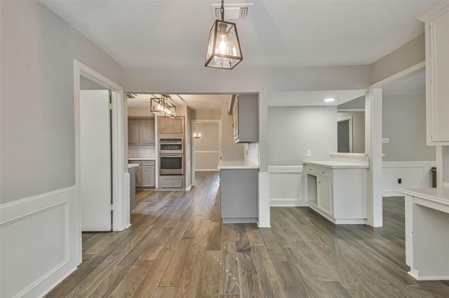 2022 Riverlawn Drive, Kingwood, TX 77339