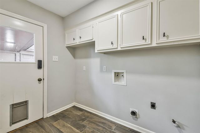 2022 Riverlawn Drive, Kingwood, TX 77339