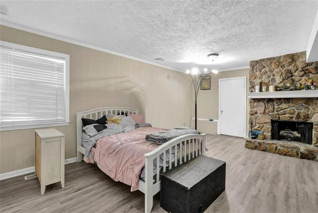 2832 Shea Way SW, Marietta, GA 30060