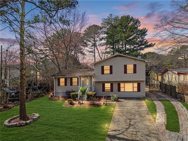 2832 Shea Way SW, Marietta, GA 30060