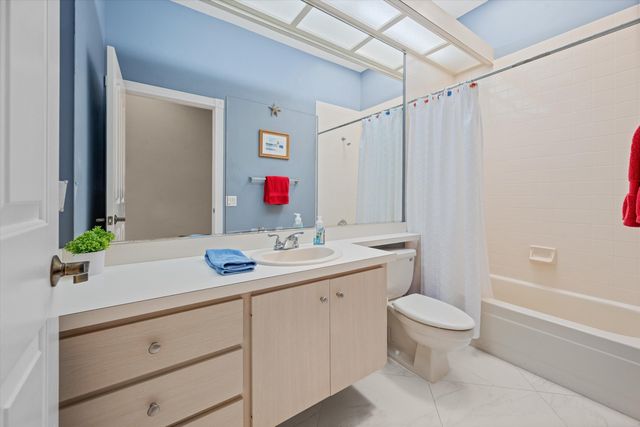 178 Hampton Place, Jupiter, FL 33458