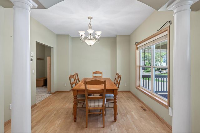 655 Lexie Court, Eagan, MN 55123