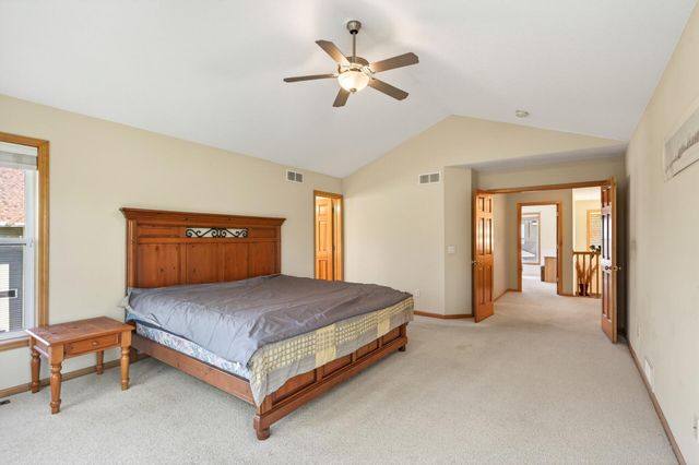 655 Lexie Court, Eagan, MN 55123
