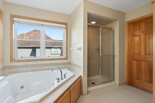 655 Lexie Court, Eagan, MN 55123