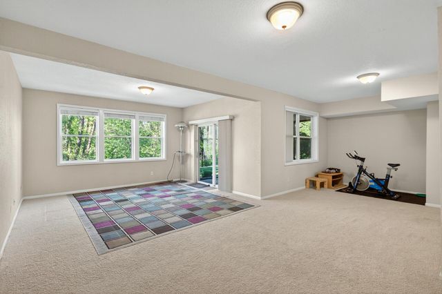 655 Lexie Court, Eagan, MN 55123