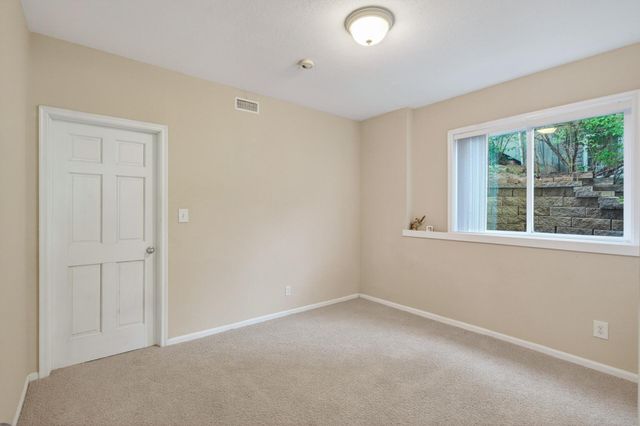 655 Lexie Court, Eagan, MN 55123