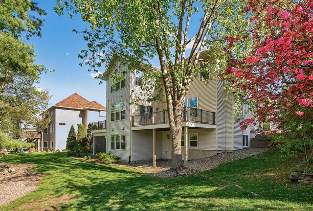 655 Lexie Court, Eagan, MN 55123