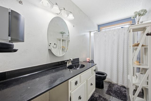 2756 26th Street Circle S, Moorhead, MN 56560