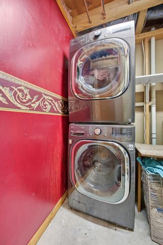 2756 26th Street Circle S, Moorhead, MN 56560