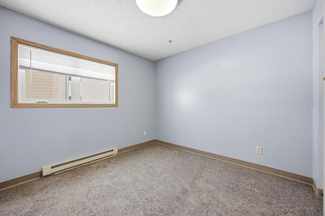 2756 26th Street Circle S, Moorhead, MN 56560