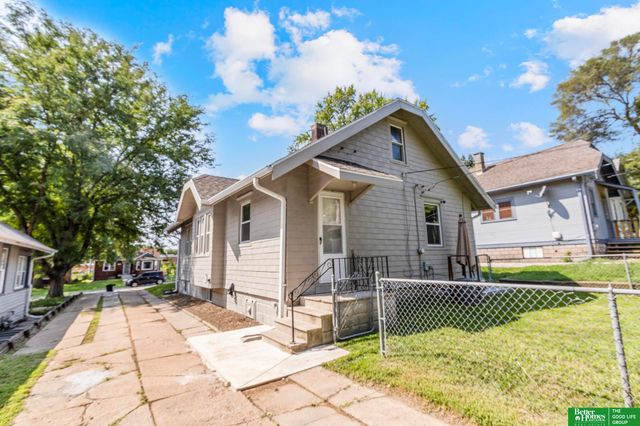 3046 Arcadia Avenue, Omaha, NE 68111