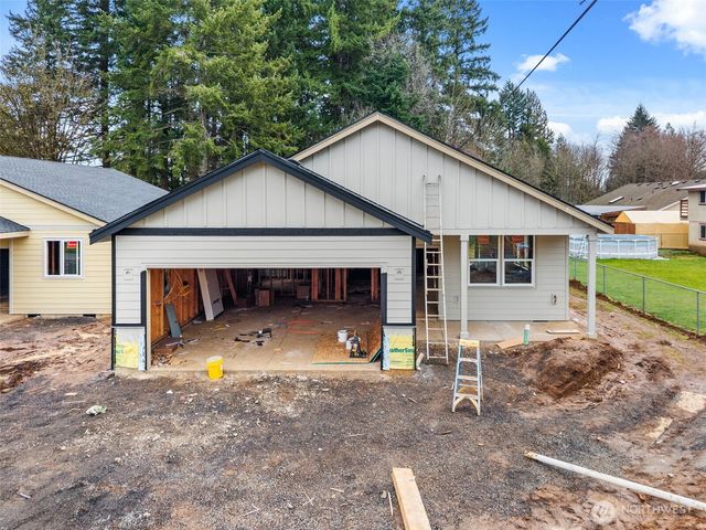 208 Shannon Lewis Lane, Winlock, WA 98596
