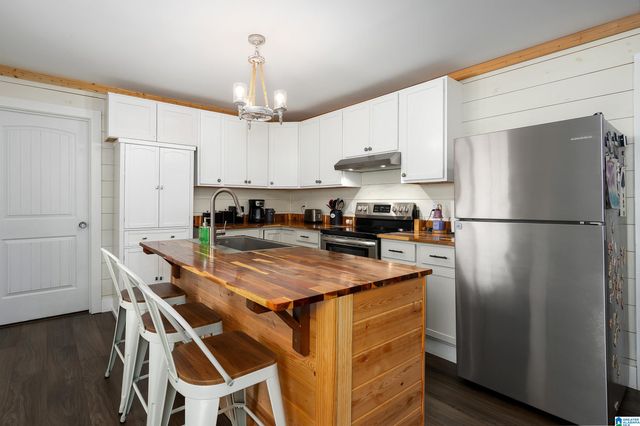 329 HENRY DRIVE, Cullman, AL 35057