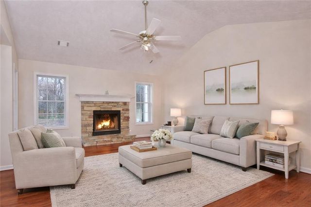 154 Leighs Grove Court, Grayson, GA 30017