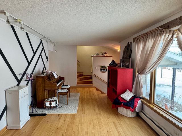 111 Cherry Avenue, Bird Island, MN 55310