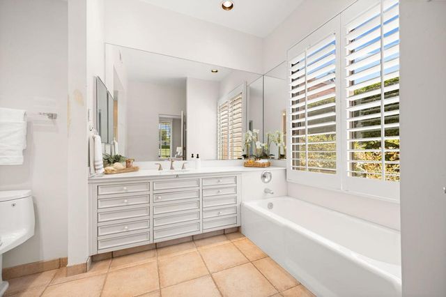 73649 Amir Drive, Palm Desert, CA 92260