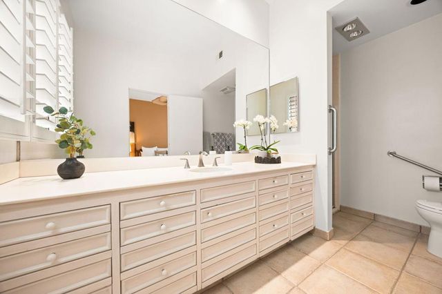 73649 Amir Drive, Palm Desert, CA 92260