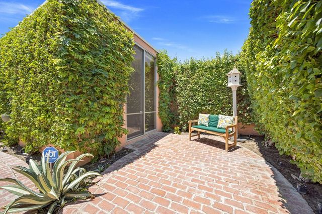 73649 Amir Drive, Palm Desert, CA 92260