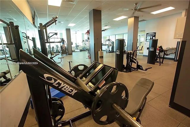 2501 S Ocean Dr 429, Hollywood, FL 33019