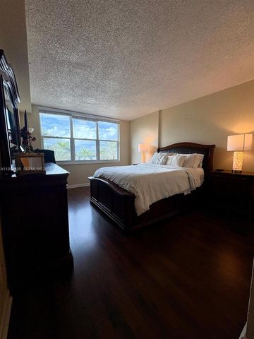 2501 S Ocean Dr 429, Hollywood, FL 33019