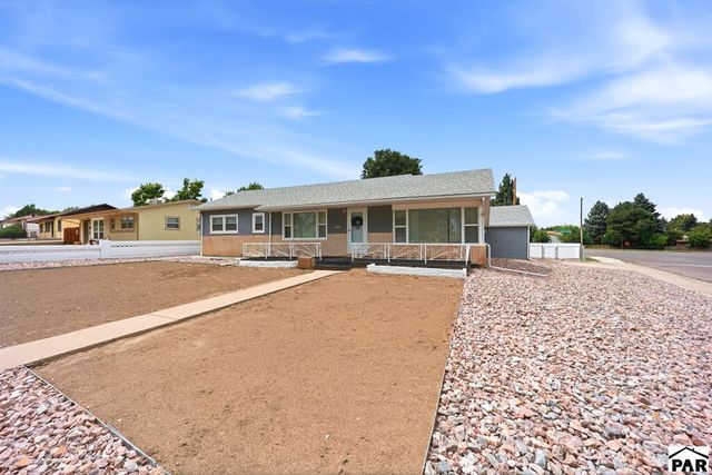 1601 Englewood Dr, Pueblo, CO 81005
