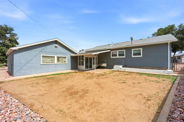 1601 Englewood Dr, Pueblo, CO 81005
