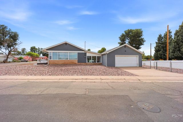 1601 Englewood Dr, Pueblo, CO 81005