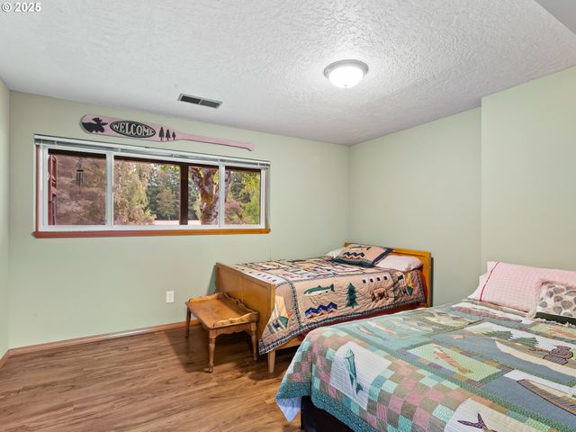 34603 Se JARL Rd, Boring, OR 97009