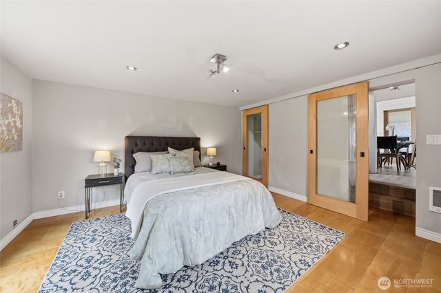 91 Williams Avenue S, Renton, WA 98055