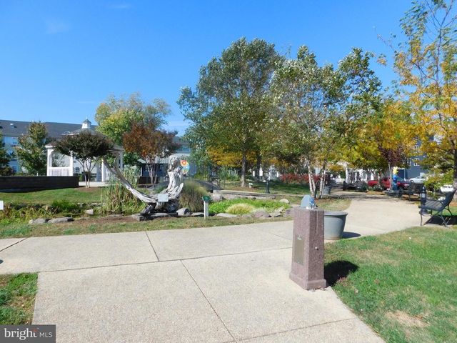 9332 DAYTON AVE, North Beach, MD 20714