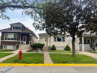 3618 1/2 Gunderson Avenue, Berwyn, IL 60402