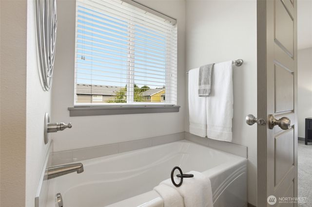 5511 Parquet Way SE, Olympia, WA 98513