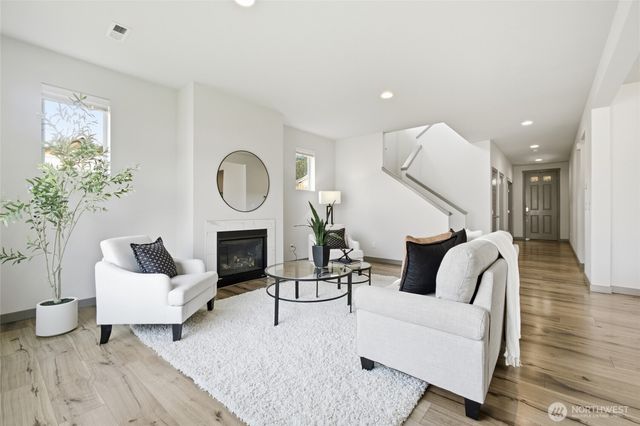 5511 Parquet Way SE, Olympia, WA 98513