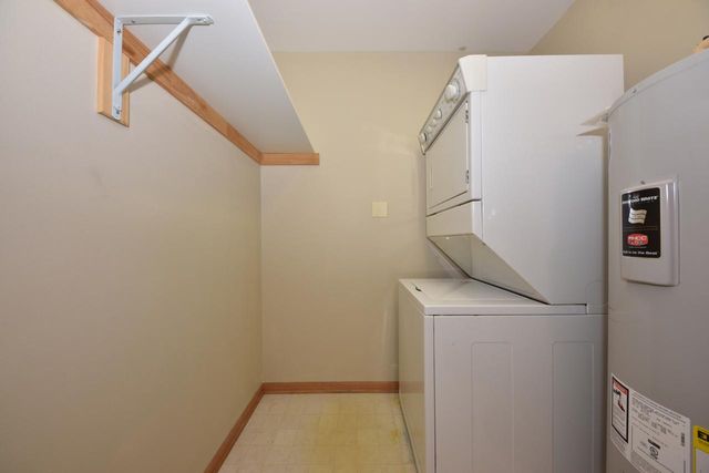 3243 S 92nd STREET #111, Milwaukee, WI 53227