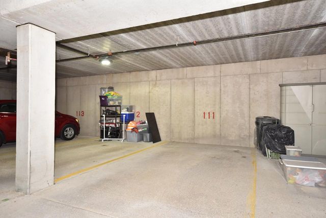 3243 S 92nd STREET #111, Milwaukee, WI 53227