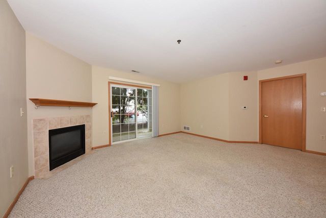 3243 S 92nd STREET #111, Milwaukee, WI 53227